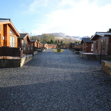 Hunter Lodge Охтерардър Екстериор снимка